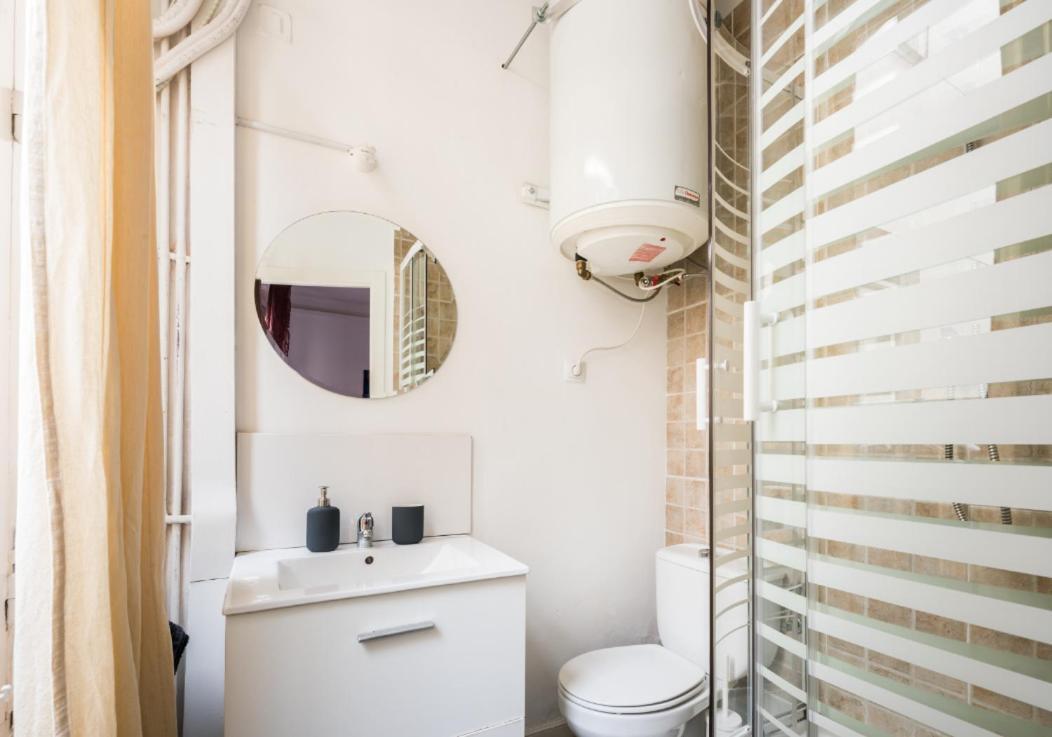 M&F 7 Rooms/7 Bathrooms Over Gran Via Madryt Zewnętrze zdjęcie