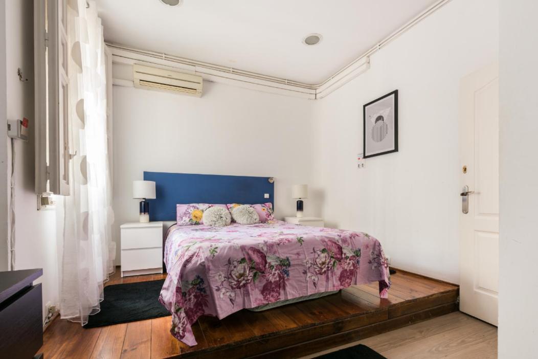 M&F 7 Rooms/7 Bathrooms Over Gran Via Madryt Zewnętrze zdjęcie