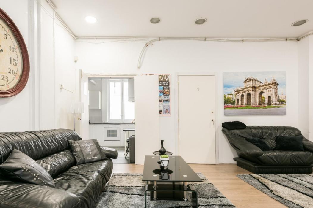 M&F 7 Rooms/7 Bathrooms Over Gran Via Madryt Zewnętrze zdjęcie