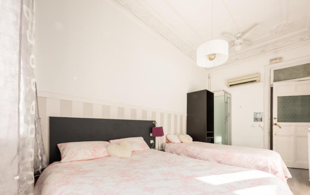 M&F 7 Rooms/7 Bathrooms Over Gran Via Madryt Zewnętrze zdjęcie
