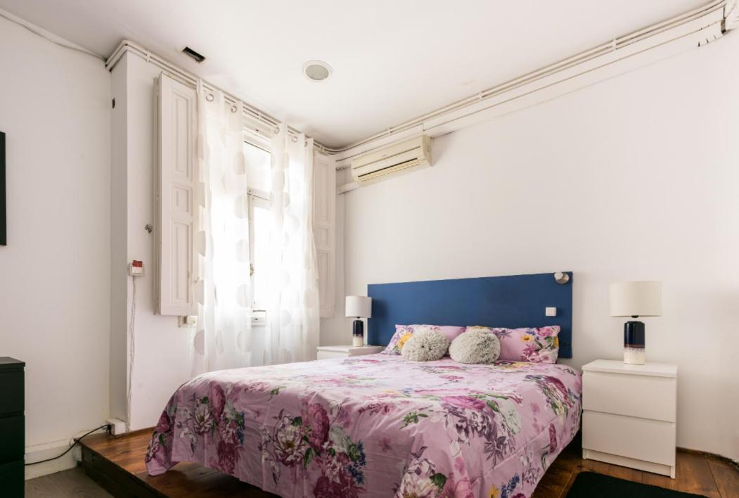 M&F 7 Rooms/7 Bathrooms Over Gran Via Madryt Zewnętrze zdjęcie