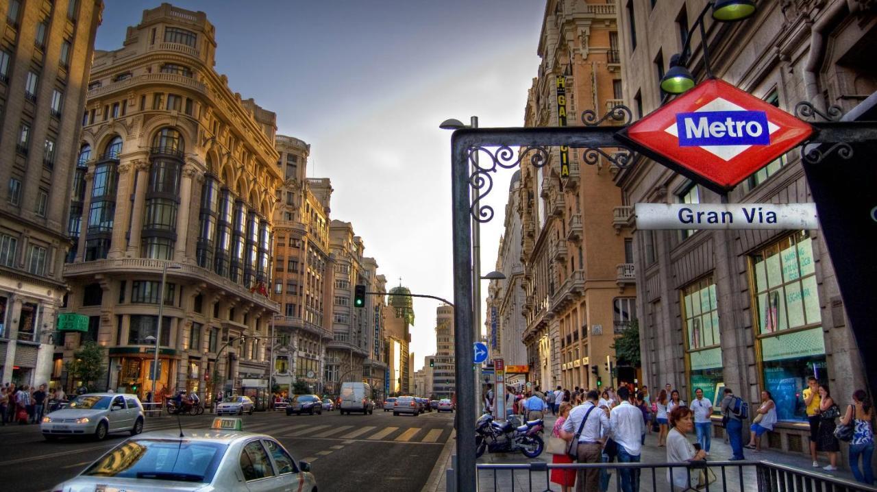 M&F 7 Rooms/7 Bathrooms Over Gran Via Madryt Zewnętrze zdjęcie